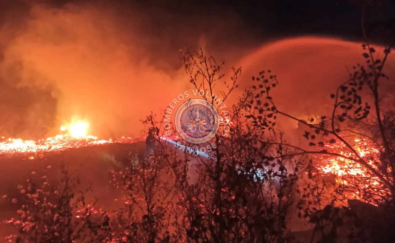 Riesgo de Incendio Extremo: Bomberos Voluntarios de San José emiten alerta