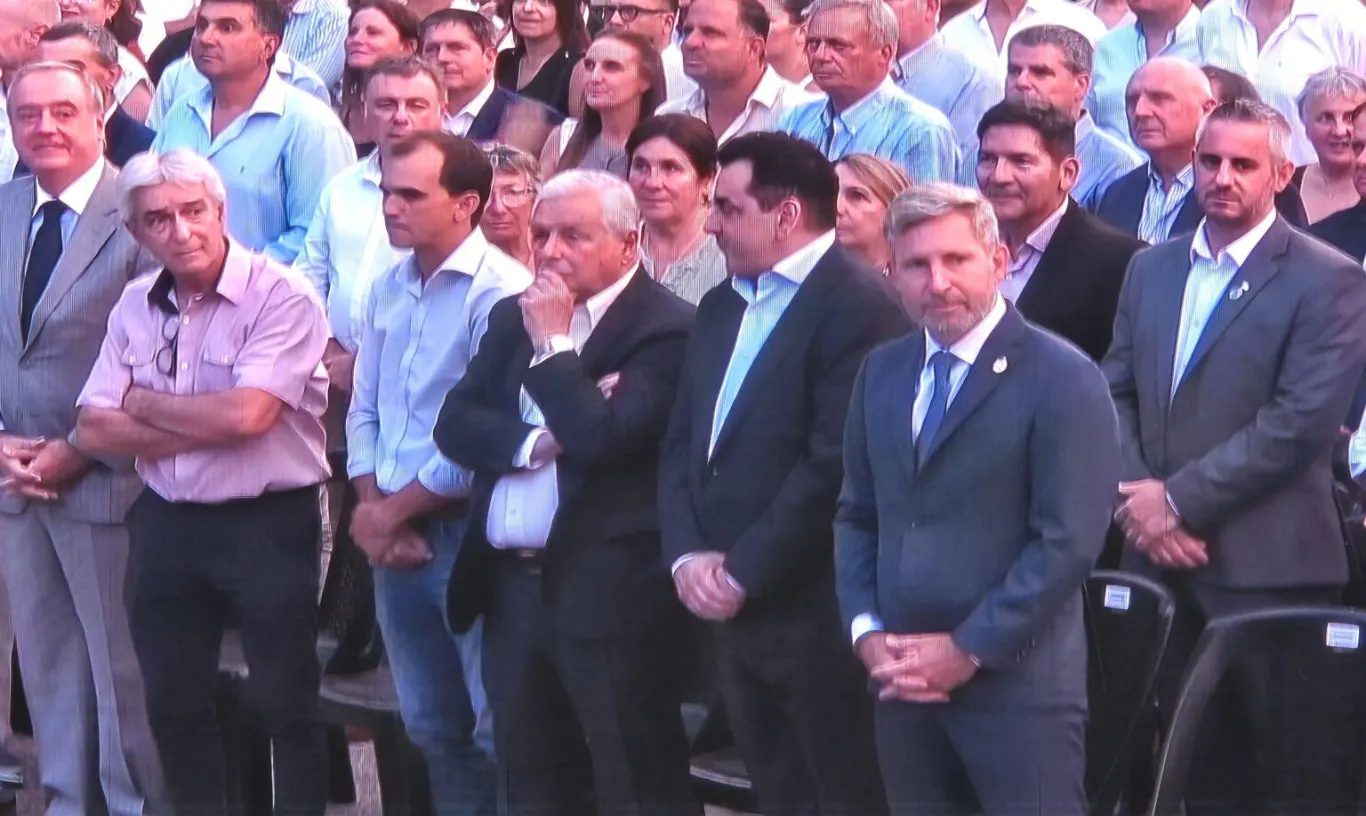 Walser participó en el Palacio San José de la conmemoración de la Batalla de Caseros y destacó la pu