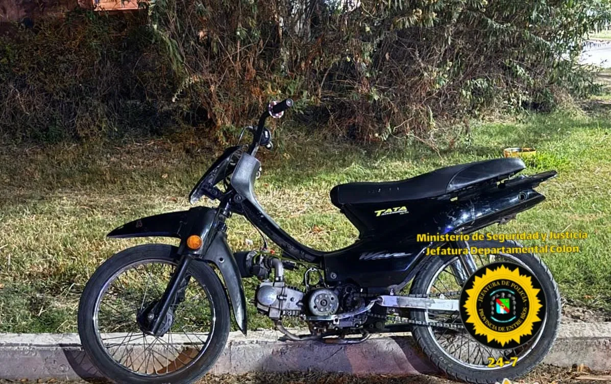 Colón: un menor de edad detenido tras una persecución en motocicleta adulterada