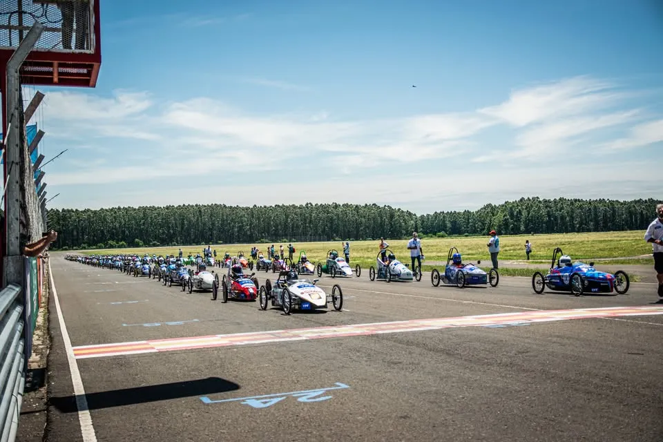 El Desafío ECO YPF Río Uruguay Seguros 2025 Llega a Concepción del Uruguay con 133 Participantes