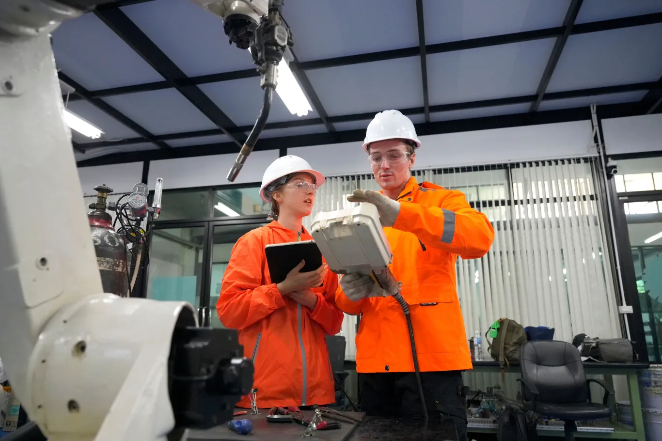 Colón realiza un relevamiento para impulsar diplomaturas universitarias en logística y mantenimiento