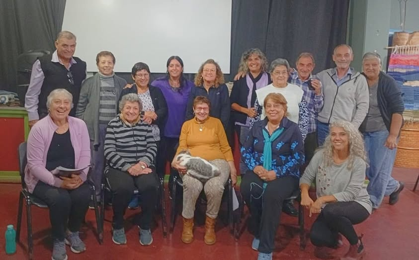Pueblo Liebig impulsa el coro “Jóvenes Mayores” con ensayos abiertos y participación comunitaria