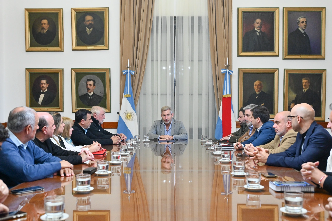 Frigerio lideró una nueva reunión con gremios estatales para consensuar la Reforma Previsional