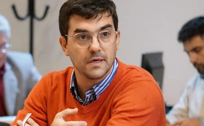 "Arévalo habla de bochornos, pero debería explicar el desastre que deja en Feliciano”