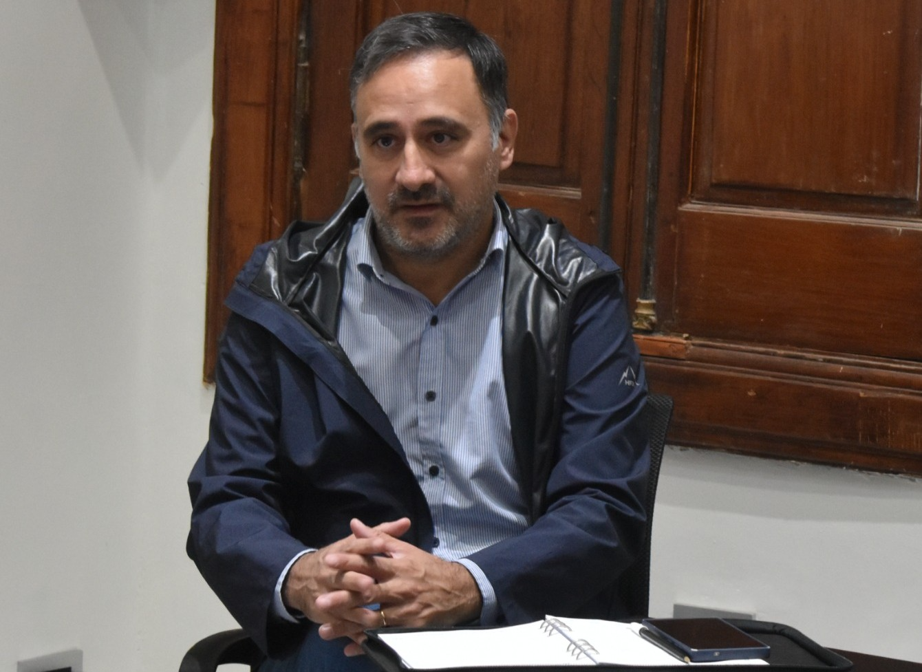 Mariano Bravo: “Más asfaltado, nueva 12 de Abril y renovación total de una plaza para Colón”