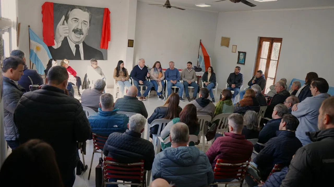 Con Benedetti y Schneider al frente, el radicalismo entrerriano lanzó su campaña con un fuerte llama