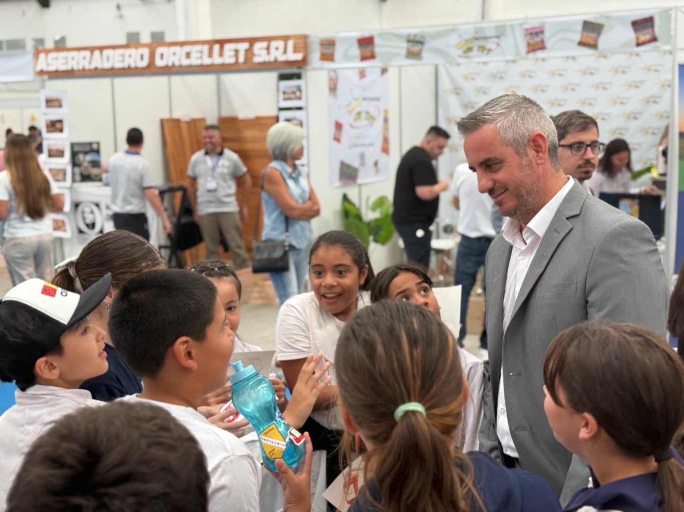 Fuerte apuesta productiva: abrió la 5ª Feria Binacional de la Industria y Producción de Colón