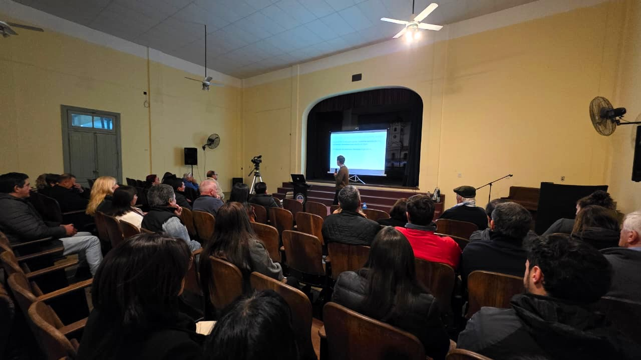 Se realizó en Colón una charla abierta sobre los procesos de producción del proyecto HIF Global