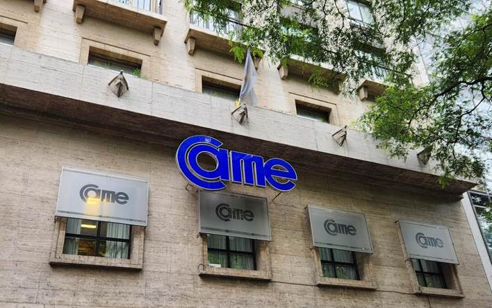 CAME le solicitó a Caputo que ARCA suspenda embargos y no les aplique multas a las pymes