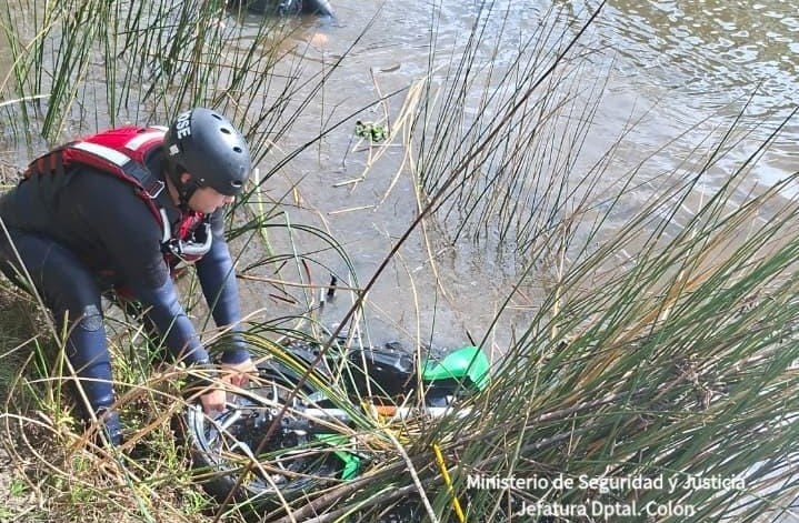 San José: recuperaron una moto buscada y aprehendieron a un joven de 24 años por encubrimiento
