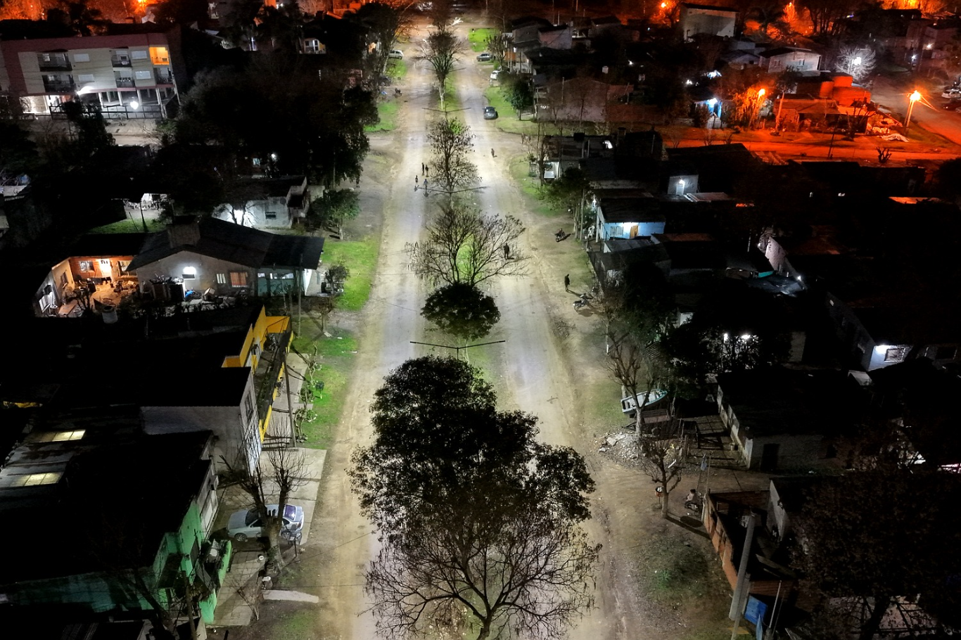 Ciudad LED: quedó habilitado un nuevo tramo de iluminación en el boulevard Güemes de Colón