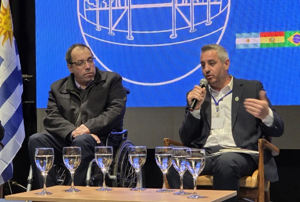Walser entregó al ministro de Turismo de Uruguay propuesta de circuitos binacionales