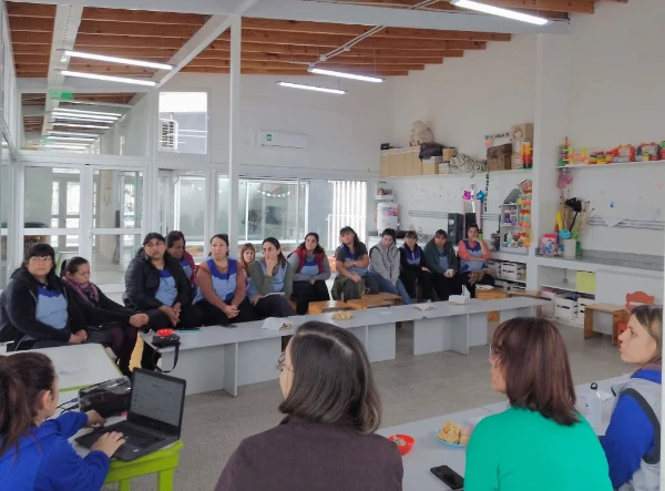 Se brindó capacitación para fortalecer el acompañamiento de niños y niñas en espacios de cuidado
